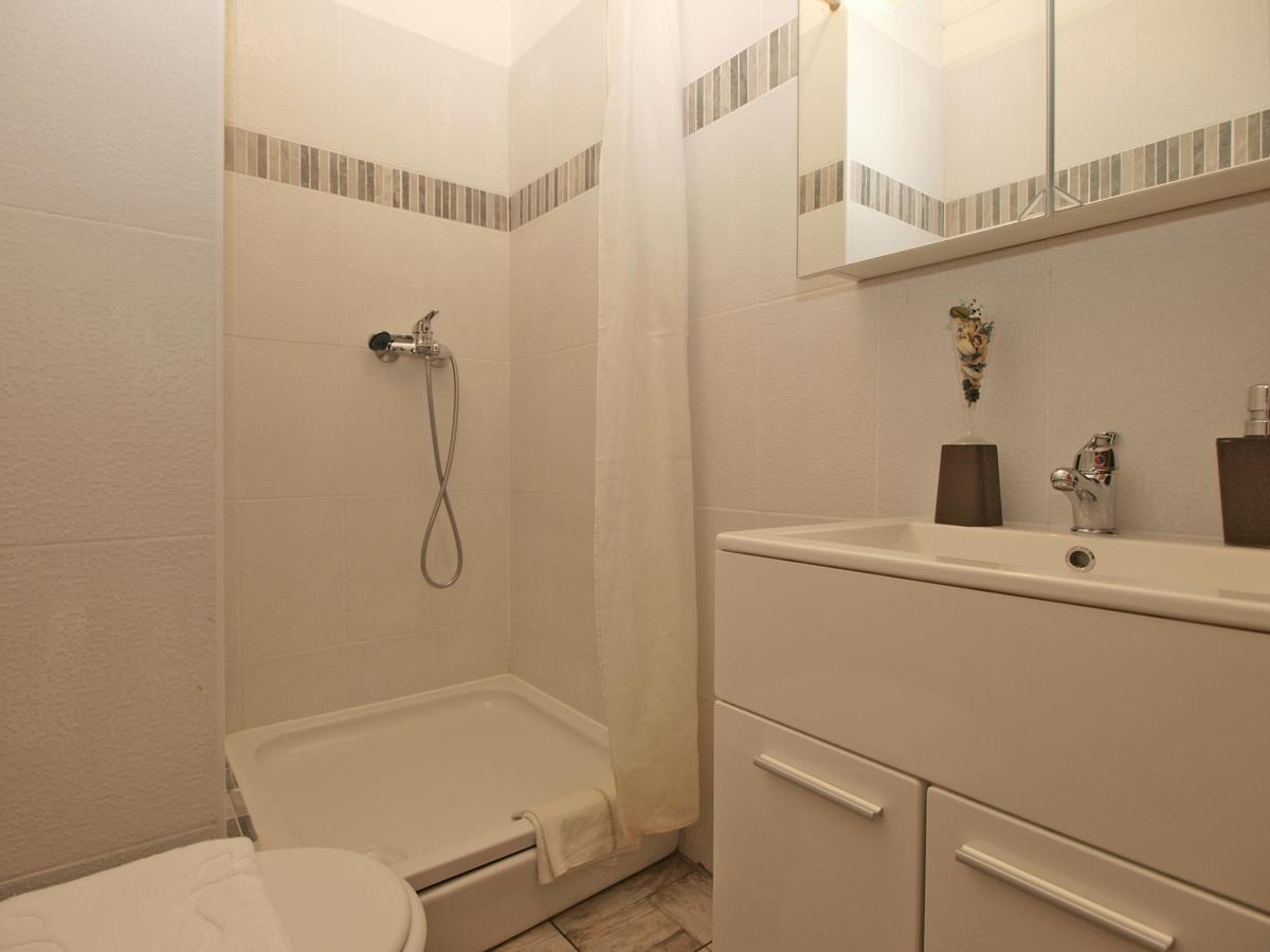 Apartments Davor 1676 Banjole Exterior photo