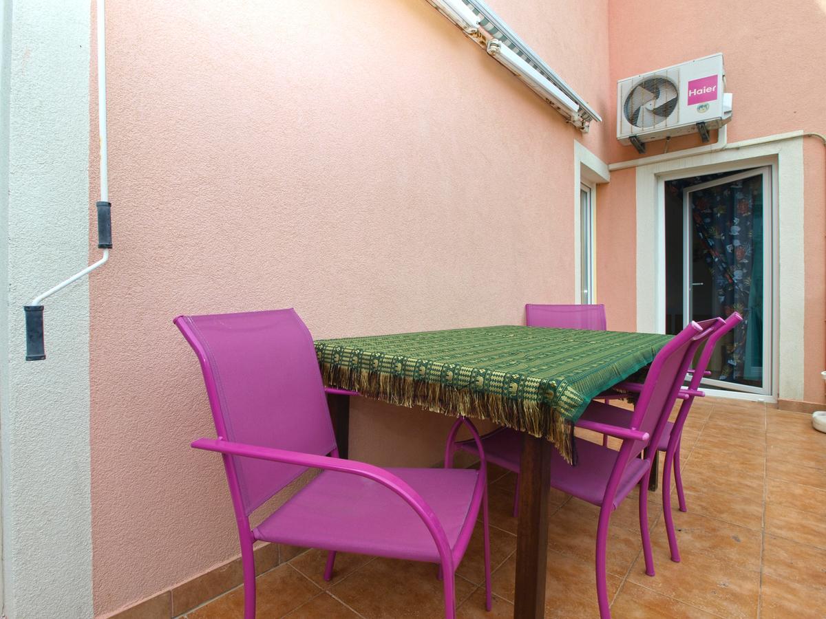 Apartments Davor 1676 Banjole Exterior photo