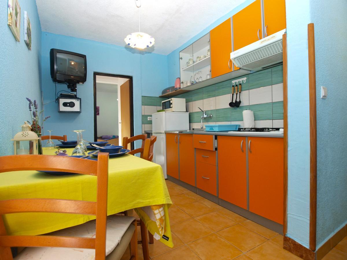 Apartments Davor 1676 Banjole Exterior photo