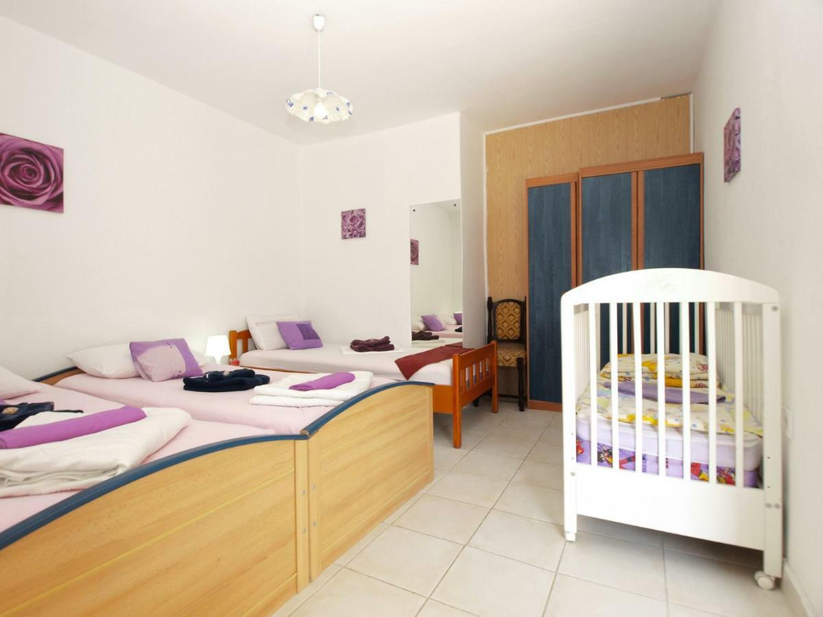 Apartments Davor 1676 Banjole Exterior photo